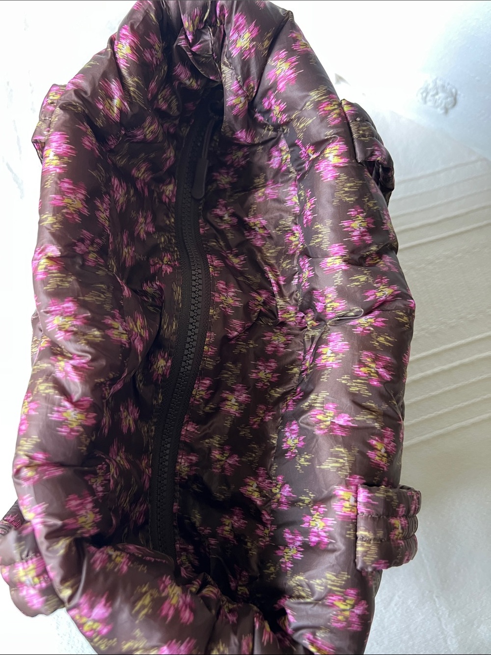 Land’s End Quilted Floral Tote Bag - Chocolate Brown & Pink - Picture 8 of 15